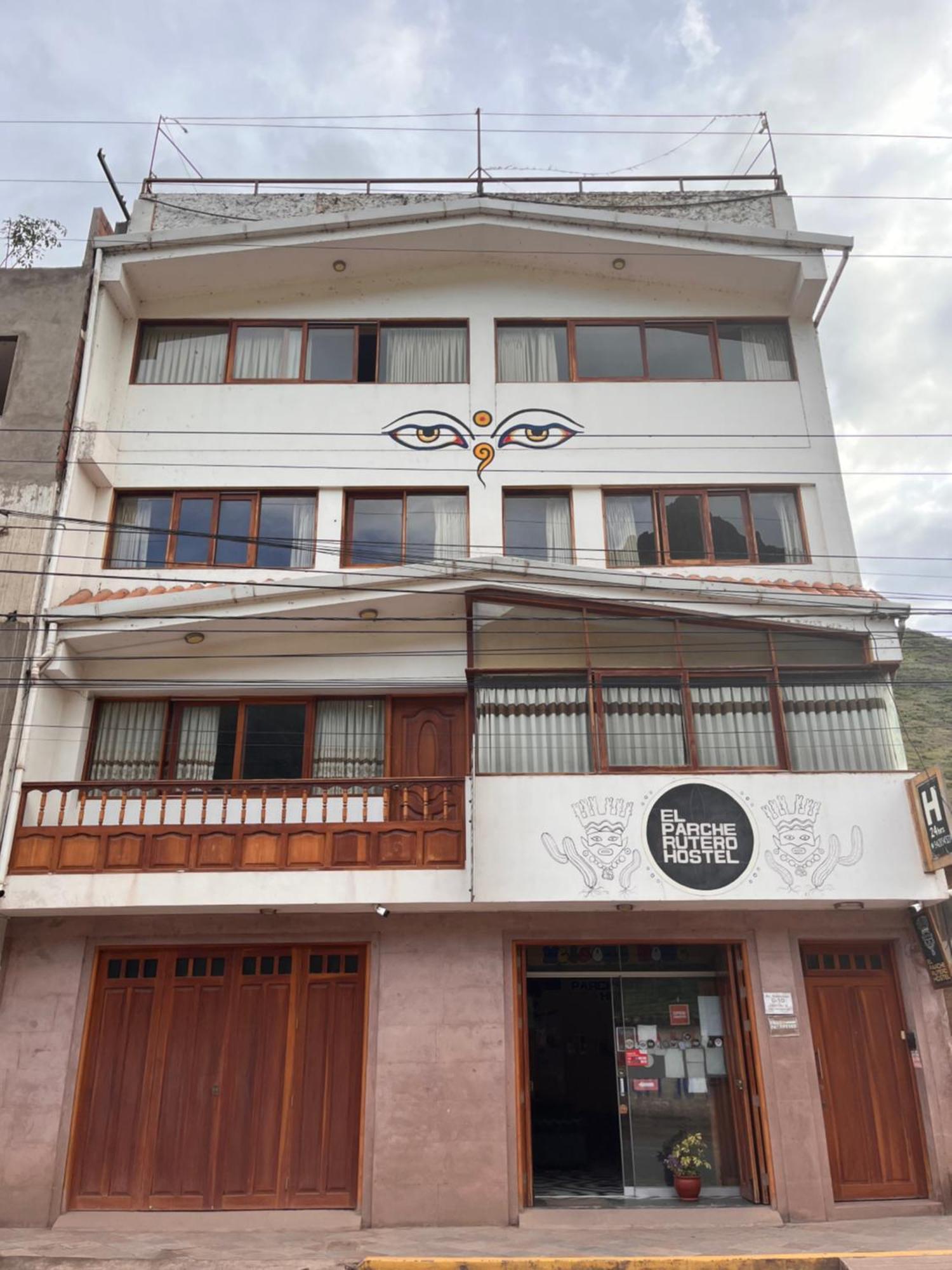 El Parche Rutero Hostel Písac Exterior foto