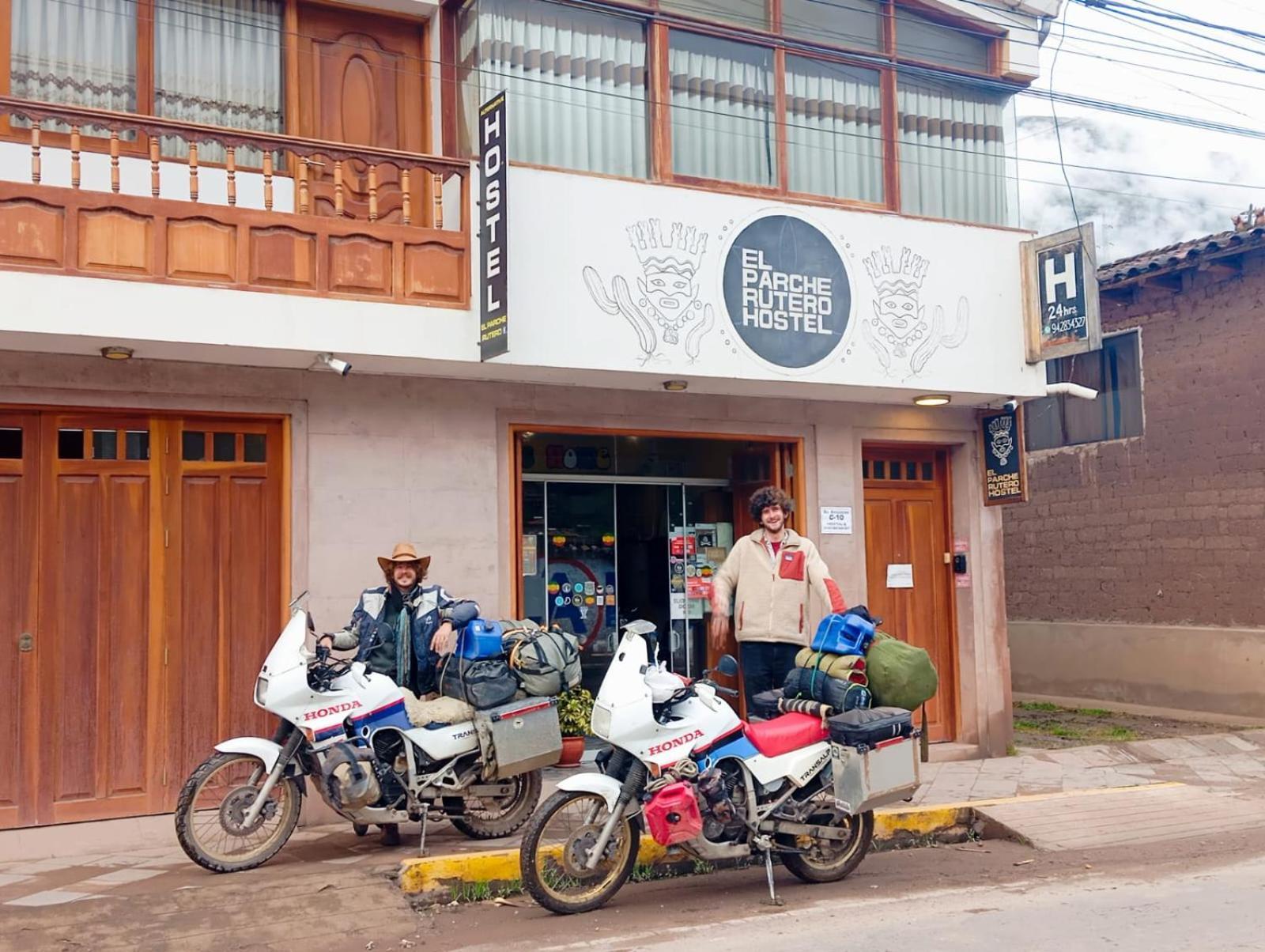 El Parche Rutero Hostel Písac Exterior foto
